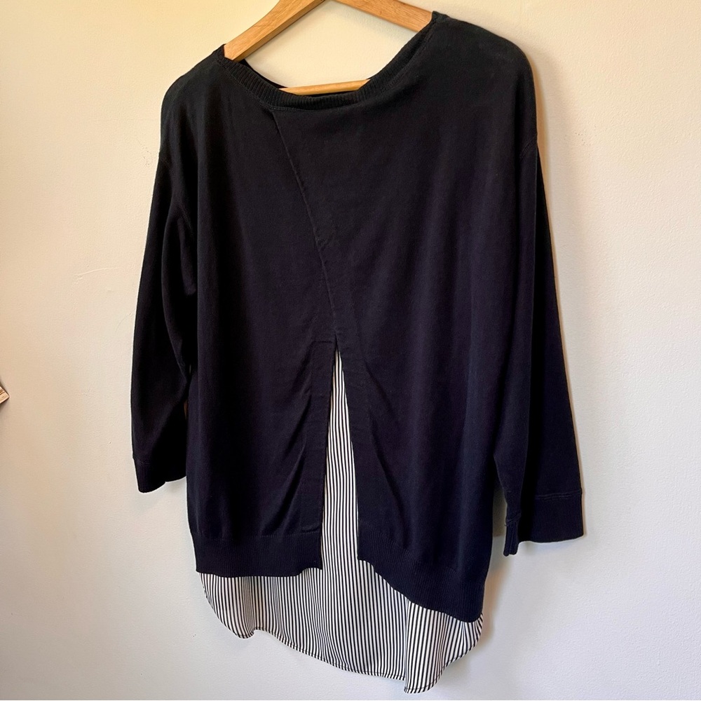 Market & Spruce Navy Blue & Stripe Mock-Layered Knit Crewneck Sweater, Size M - Picture 6 of 10